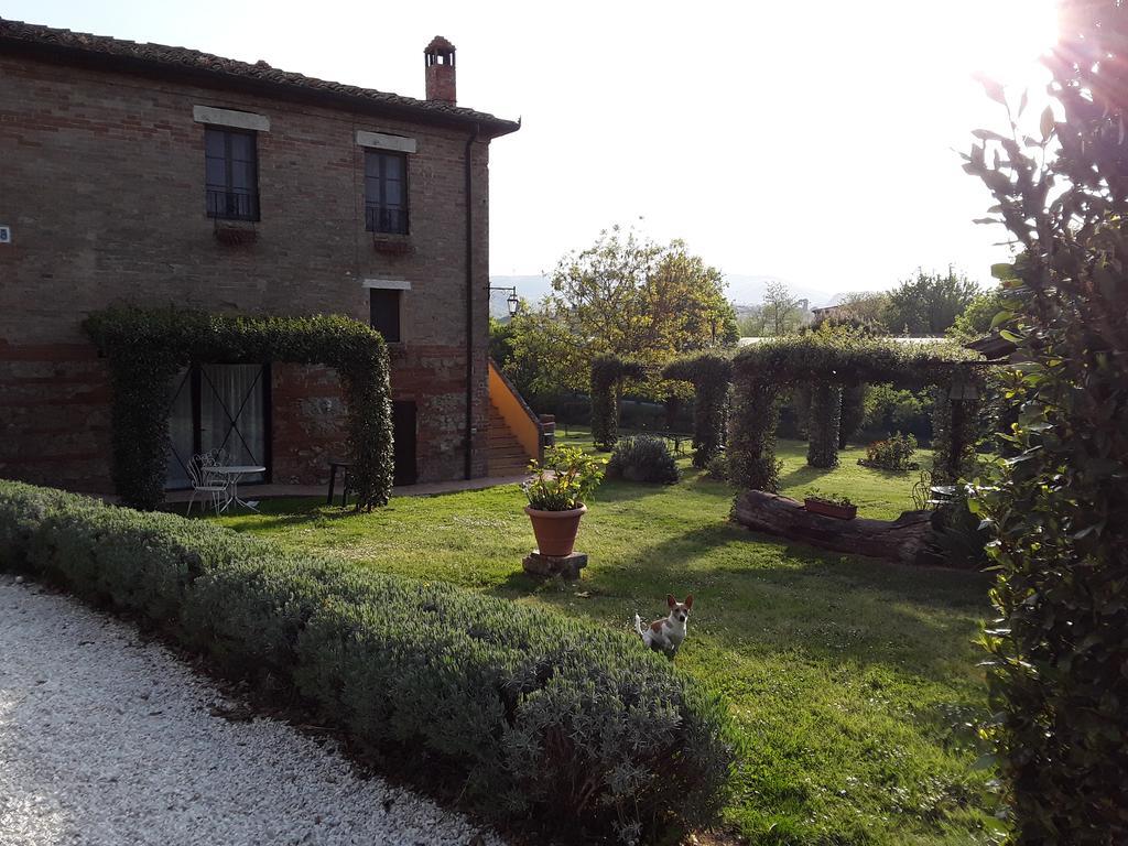 Tenuta Di Argiano A Montepulciano تْشيانشانو  تيرمي المظهر الخارجي الصورة