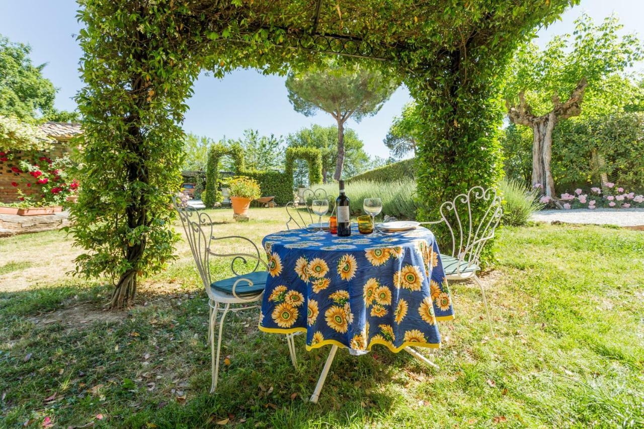 Tenuta Di Argiano A Montepulciano تْشيانشانو  تيرمي الغرفة الصورة